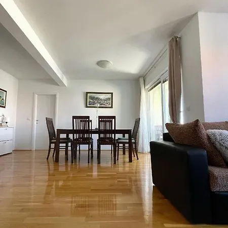 Apartmani Katic Makarska Exterior photo