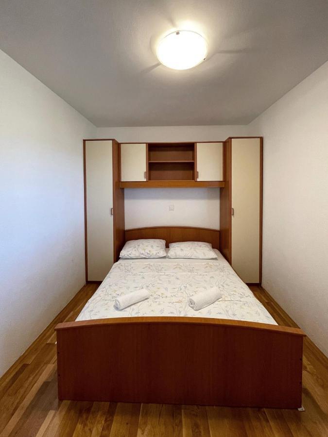 Apartment Katic Makarska